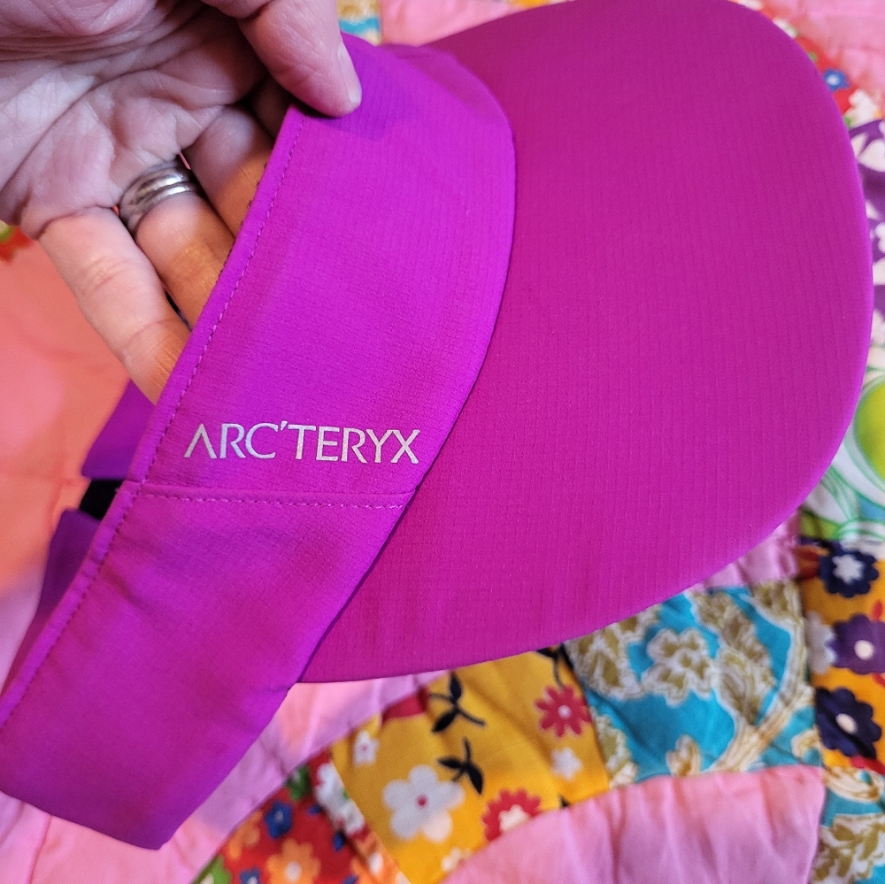 Arc'teryx purple visor